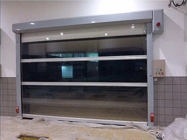 PVC transparent rolling door