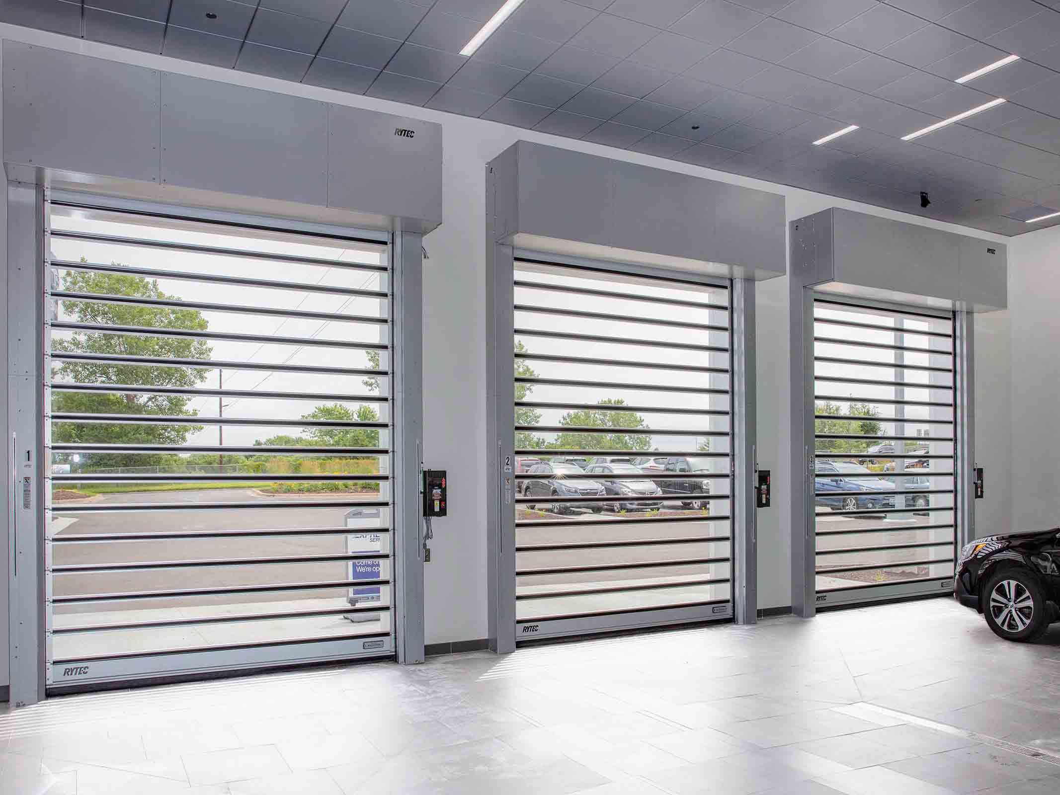 Commercial roll up Gate.jpg