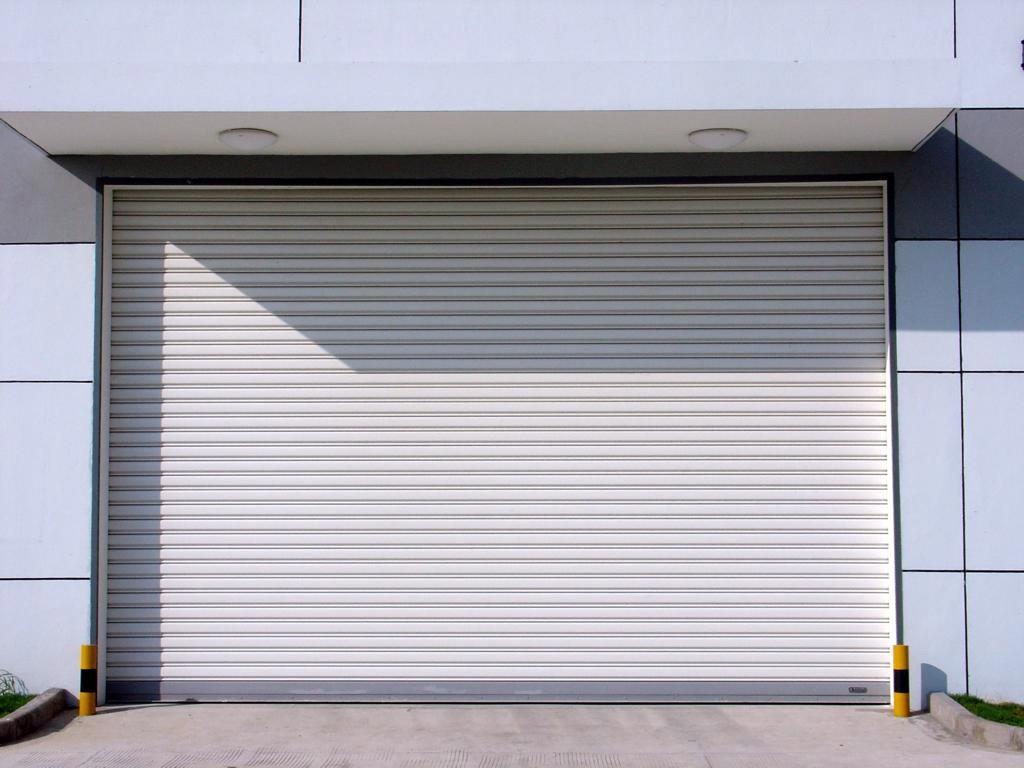 Steel windproof rolling door