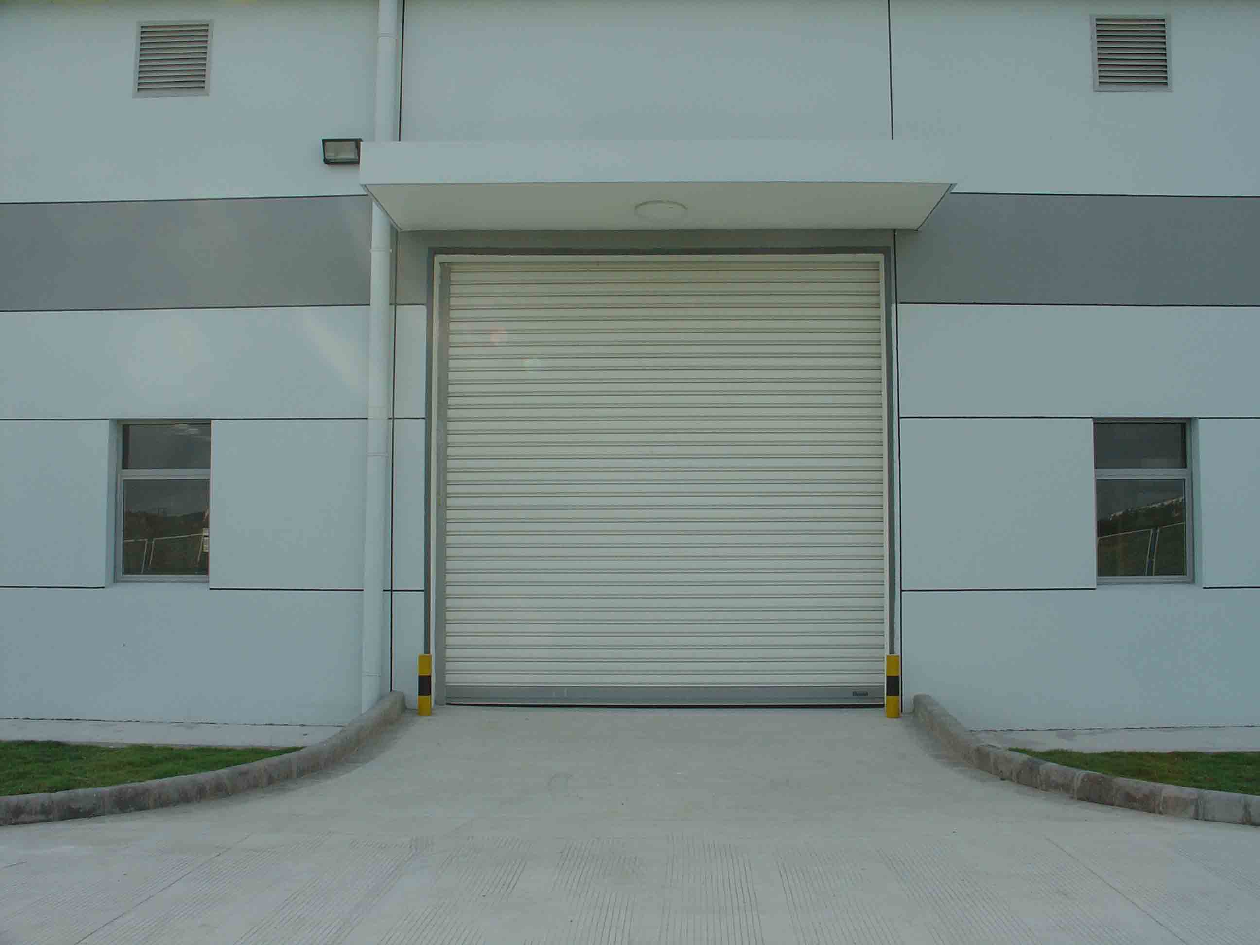 Windproof Rolling Door For USA